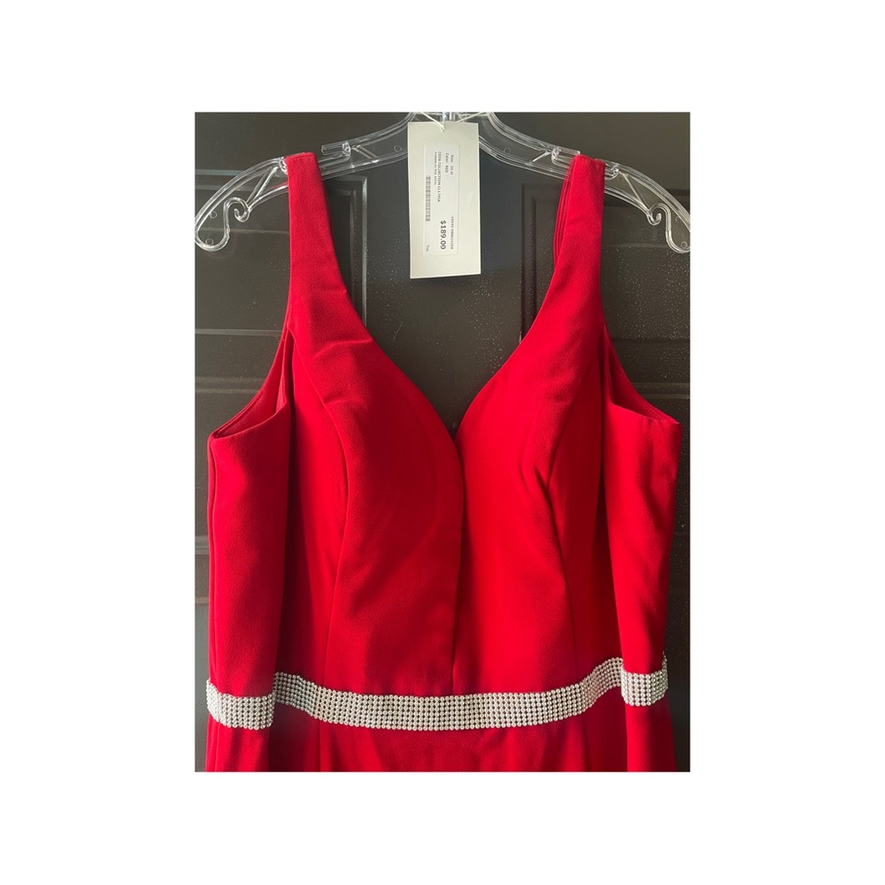 RUBY RED SIZE X-LARGE FORMAL DRESS - Picture 2 of 6